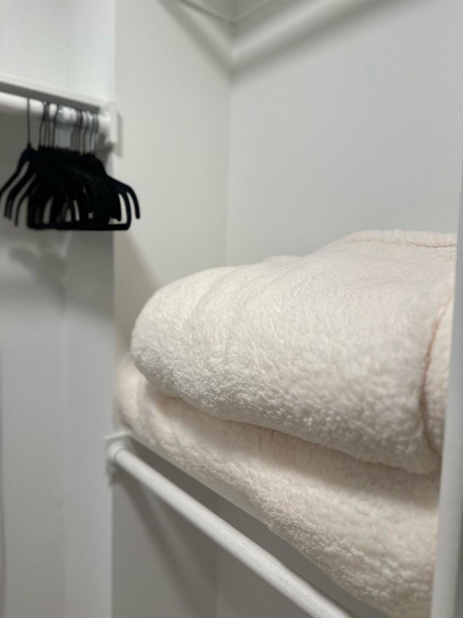 Cozy One Bedroom & Loft Sunset Free Off Site Parking And Wifi Los Angeles Exterior foto